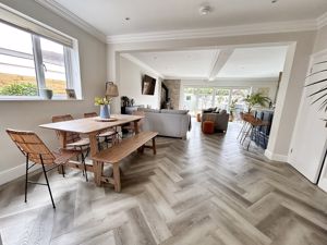 Photo 21- click for photo gallery